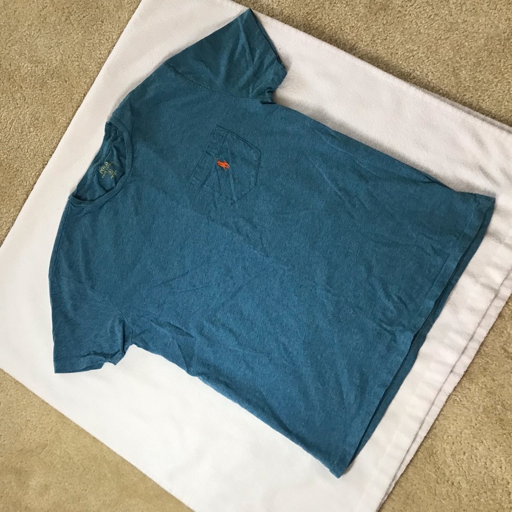 POLO T-SHIRT